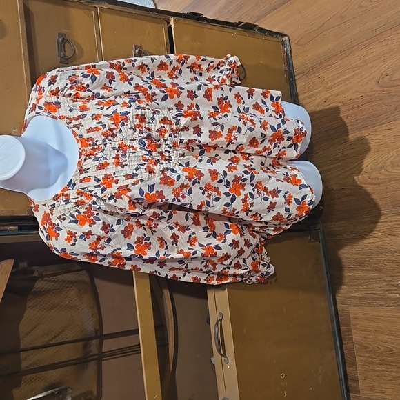 ELIZABETH AND JAMES FLORAL TUNIC. #6655 - Picture 3 of 8